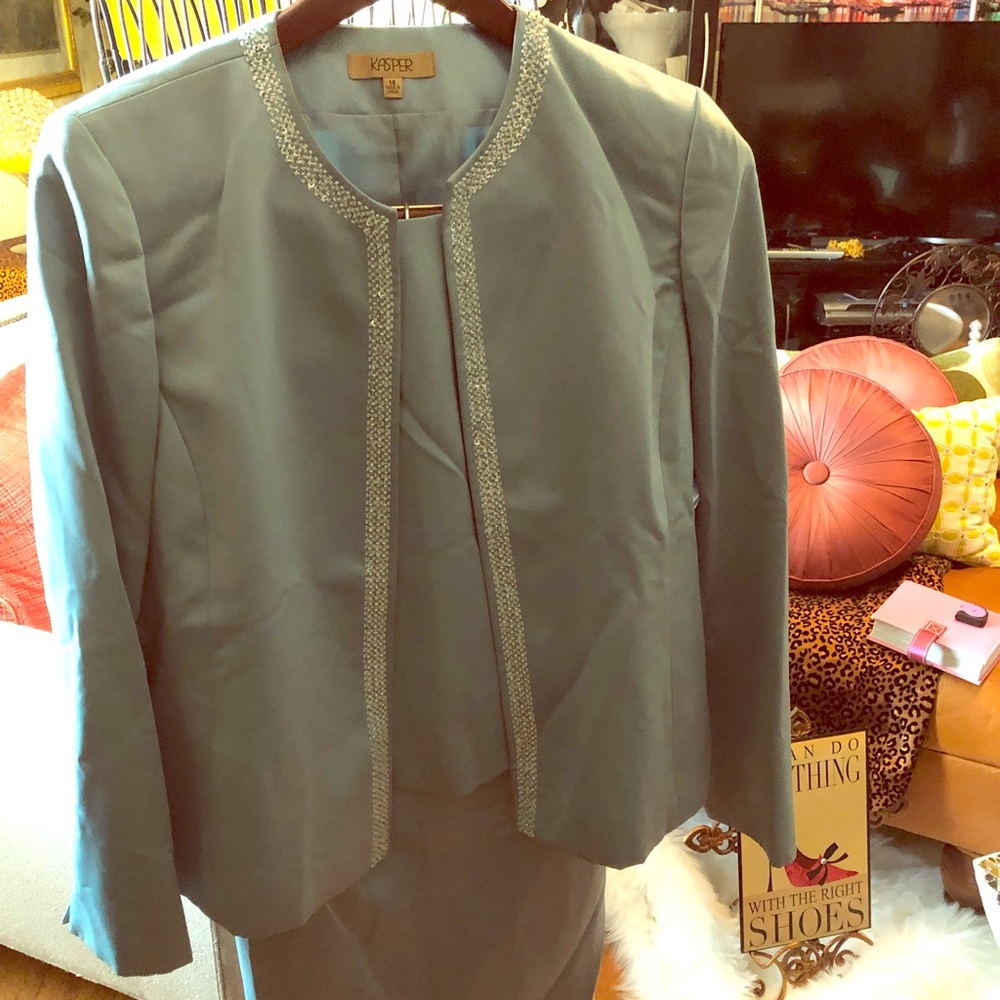 Ladies Kasper Suit